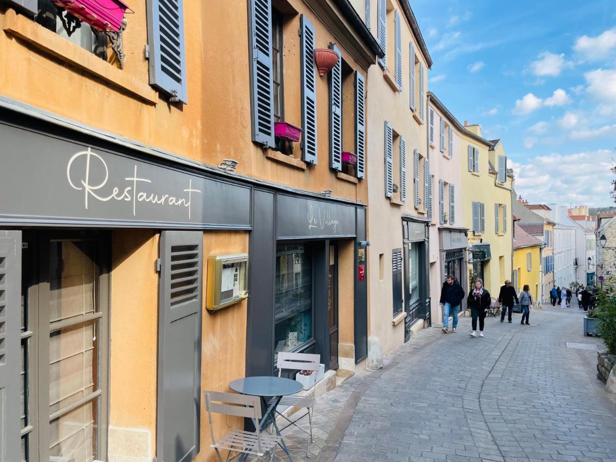 Studio Au Vieux Marly-Le-Roi - Bien Equipe - Matelas De Qualite - 7Min Du Train Vers Paris Exterior photo